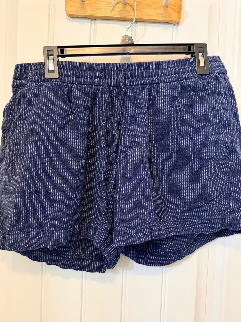 Old Navy Navy Blue Pinstripe High-Waist Pull-On Shorts